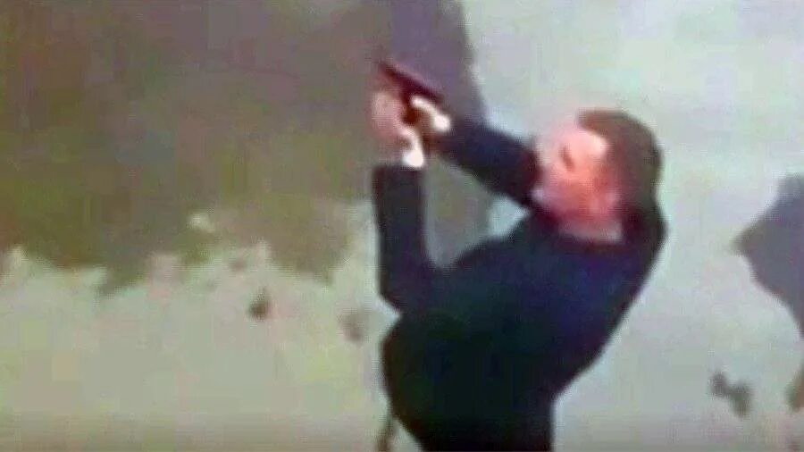 Стрельба в новороссийске сегодня. Картинки мущины новороссийска. Стрельба новороссийск. Стрельба в новороссийске в абрикосе. Стрельба новороссийск.