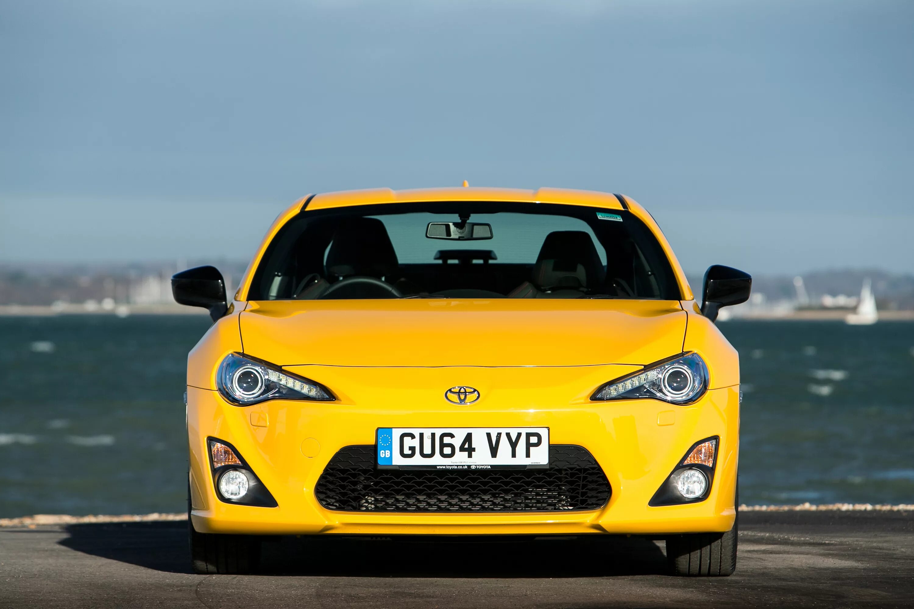 Тойота gt86 желтая. Toyota gt86 вид спереди. Yellow limit. Gt 86 toyota желтого цвета. Yellow limit.