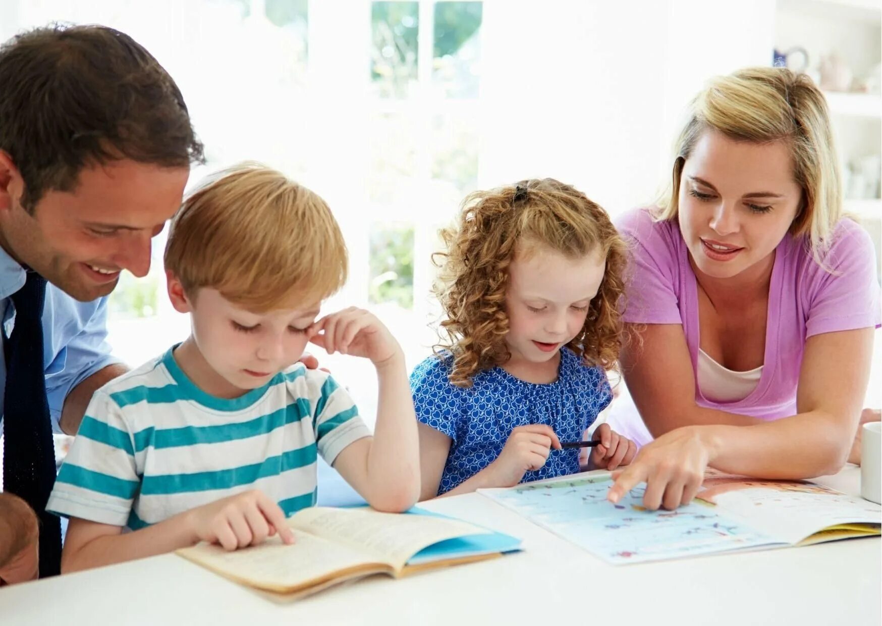 Родители и дети. Учитель и дети. Родители и дети. Родители и дети в школе. Родители и дети школьники.