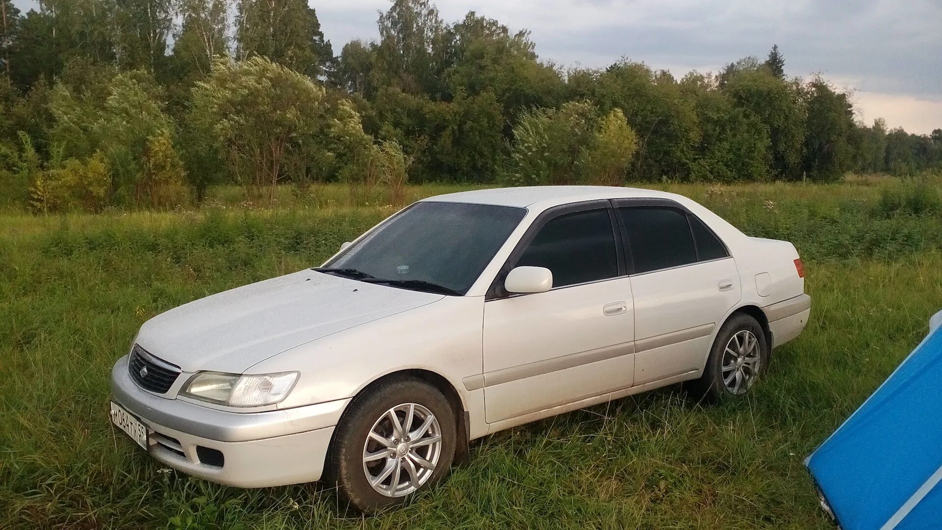 Продаже тойота корона премио. Toyota Corona Premio т 210. Тойота корона Премио 2001. Тойота корона Премио at211. Корона Премио at211.