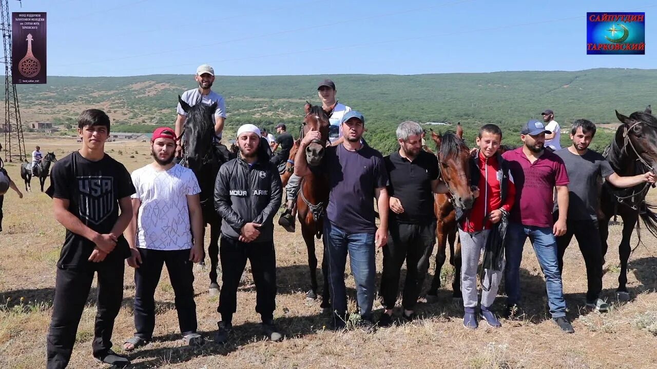 Гора Тарки Тау в Махачкале. Тарки Тау ансамбль в Махачкале. Тарки Тау в Дагестане на  лошади прогулка. Тарки Тау в Дагестане лошади. Что происходит в тарках в дагестане