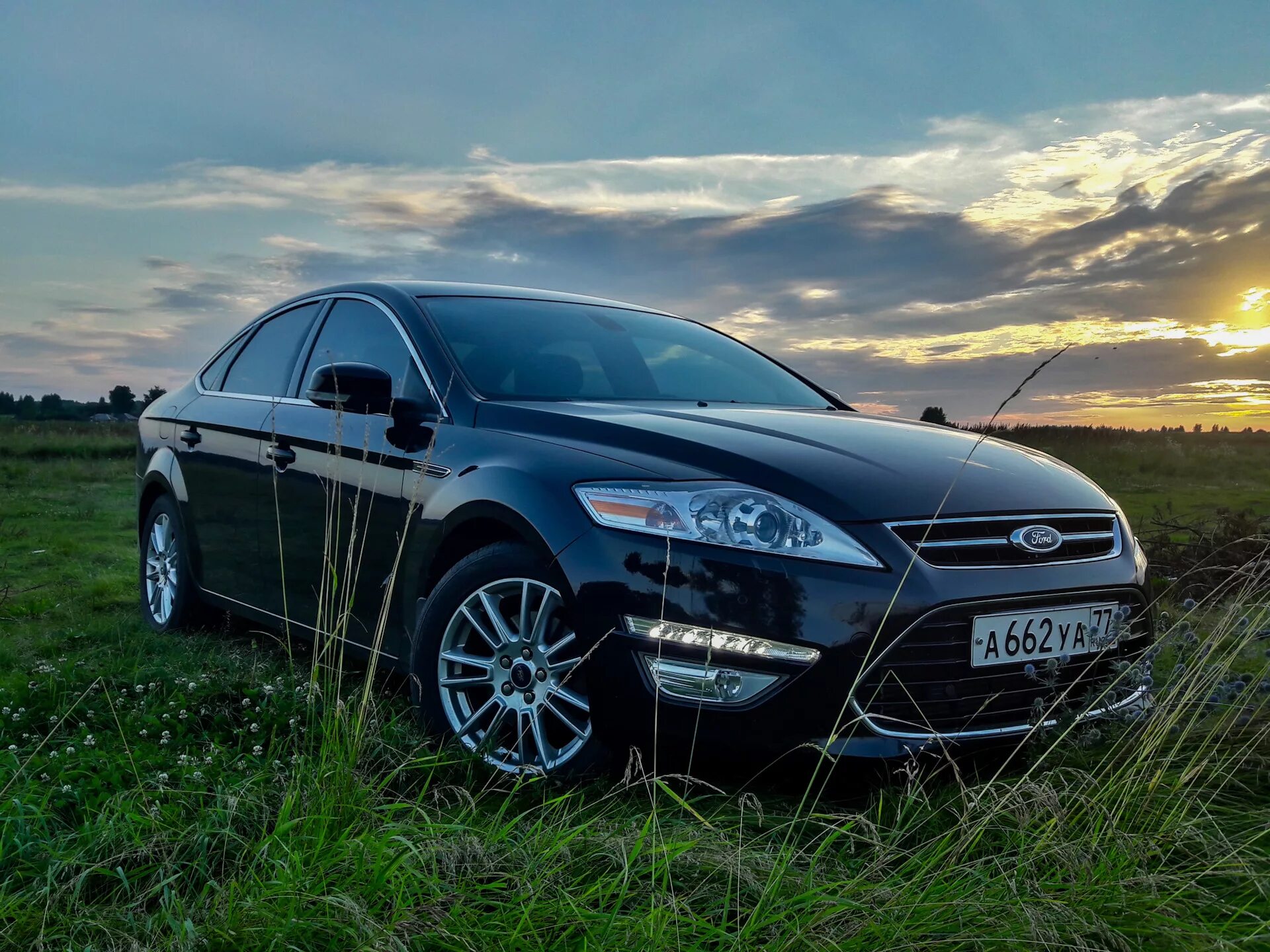 Ford mondeo. Форд Мондео 4. Форд Мондео 4 поколения. Форд Мондео мк4. Ford Mondeo 4 Black.