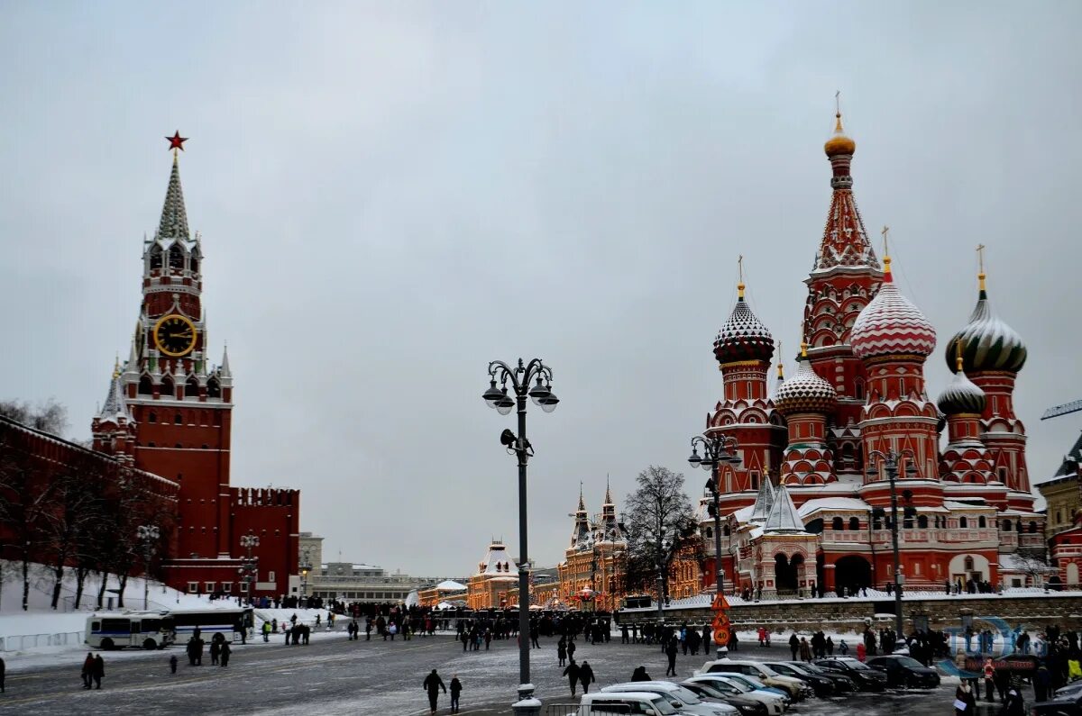 Каким будет январь в москве. Москва январь 2004. Зимняя Москва. Москва в январе. Достопримечательности Москвы зимой.