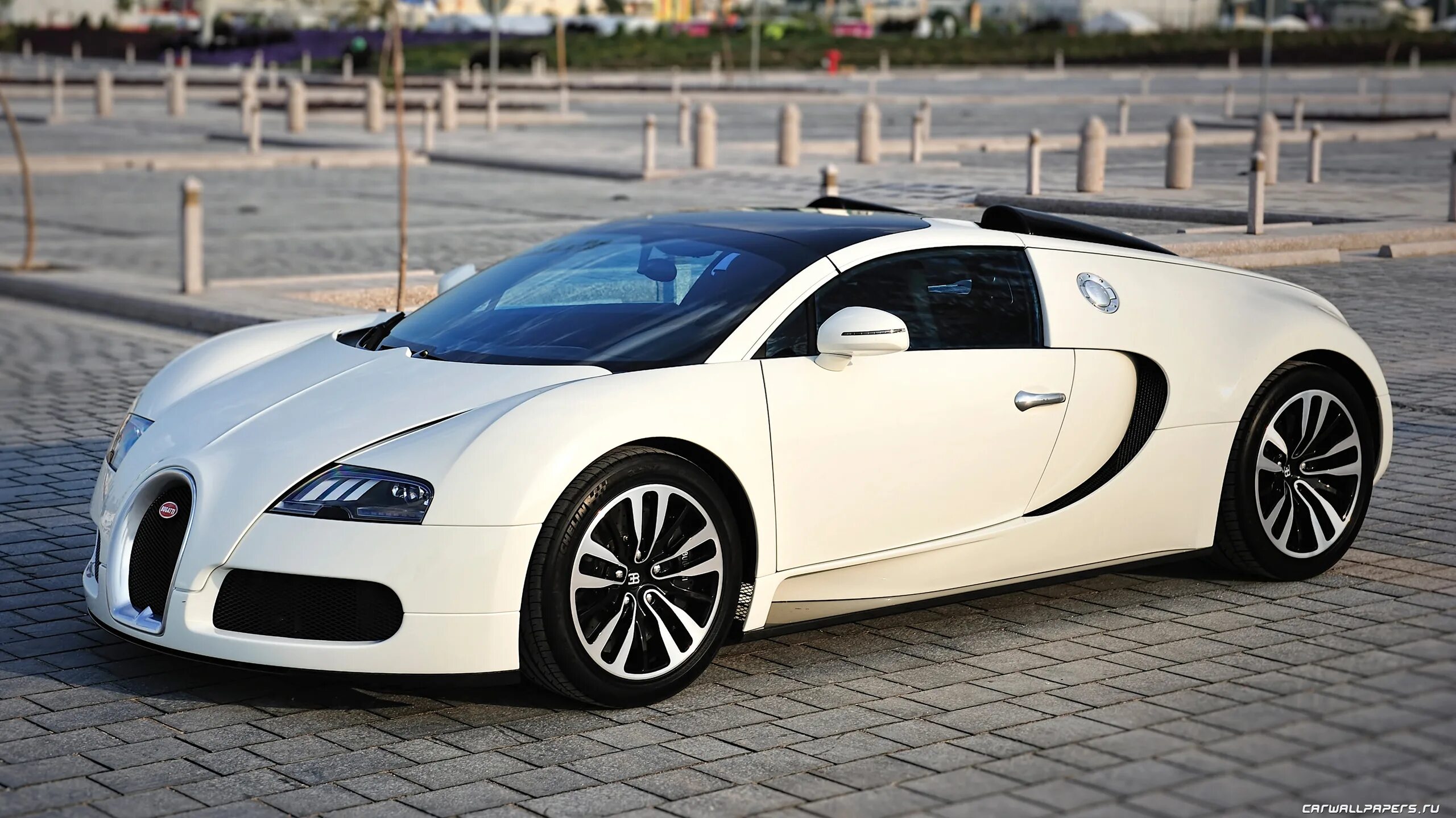 Bugatti veyron grand sport. Bugatti Veyron 16.4 Grand Sport. Бугатти Вейрон 2008. Bugatti Veyron 16.4. Бугатти Вейрон 2010.