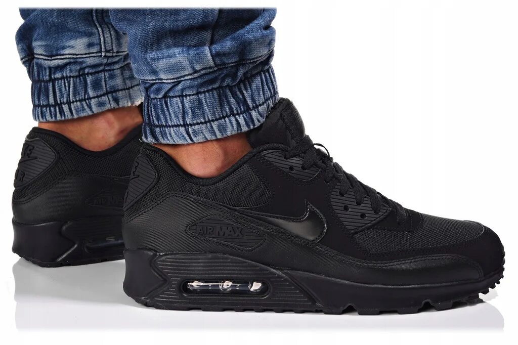 Найк аир макс 90 черные. Nike air max 90 black. Nike air max 90 all black. Nike air max 90 essential black. Найк 90 черный.