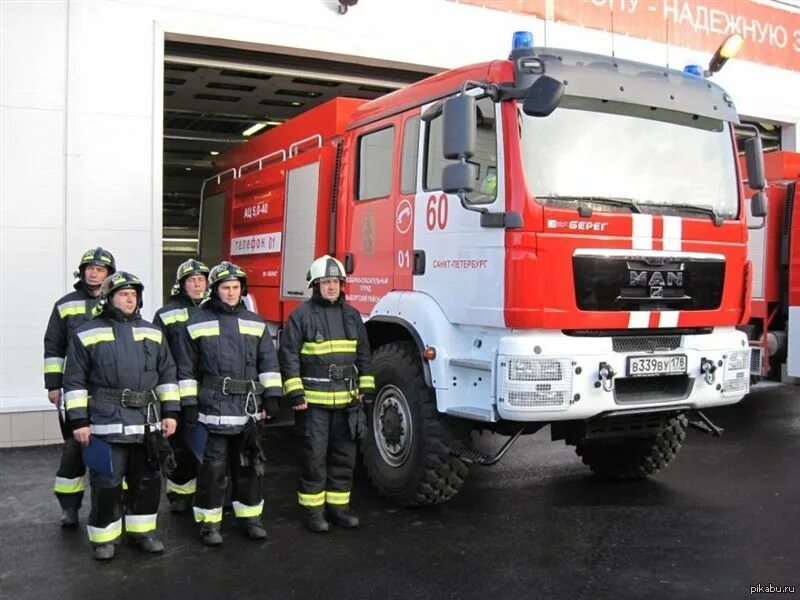 Пожарка Mercedes 112. Пожарная техника. Пожарная охрана. Пожарная служба МЧС.