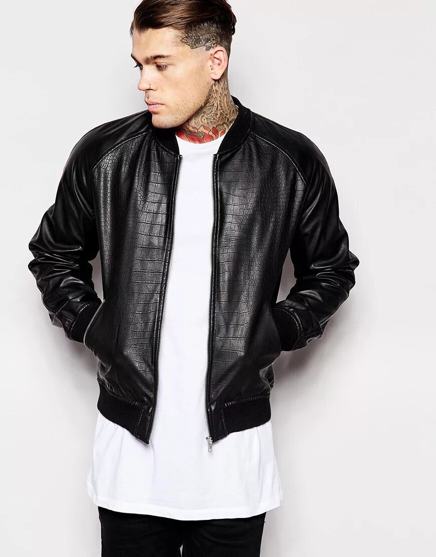 Бомбер hugo boss экокожа. Mens bomber leather asos. Черный кожаный бомбер. Jack jones куртка бомбер мужская. Asos design кожаный бомбер.