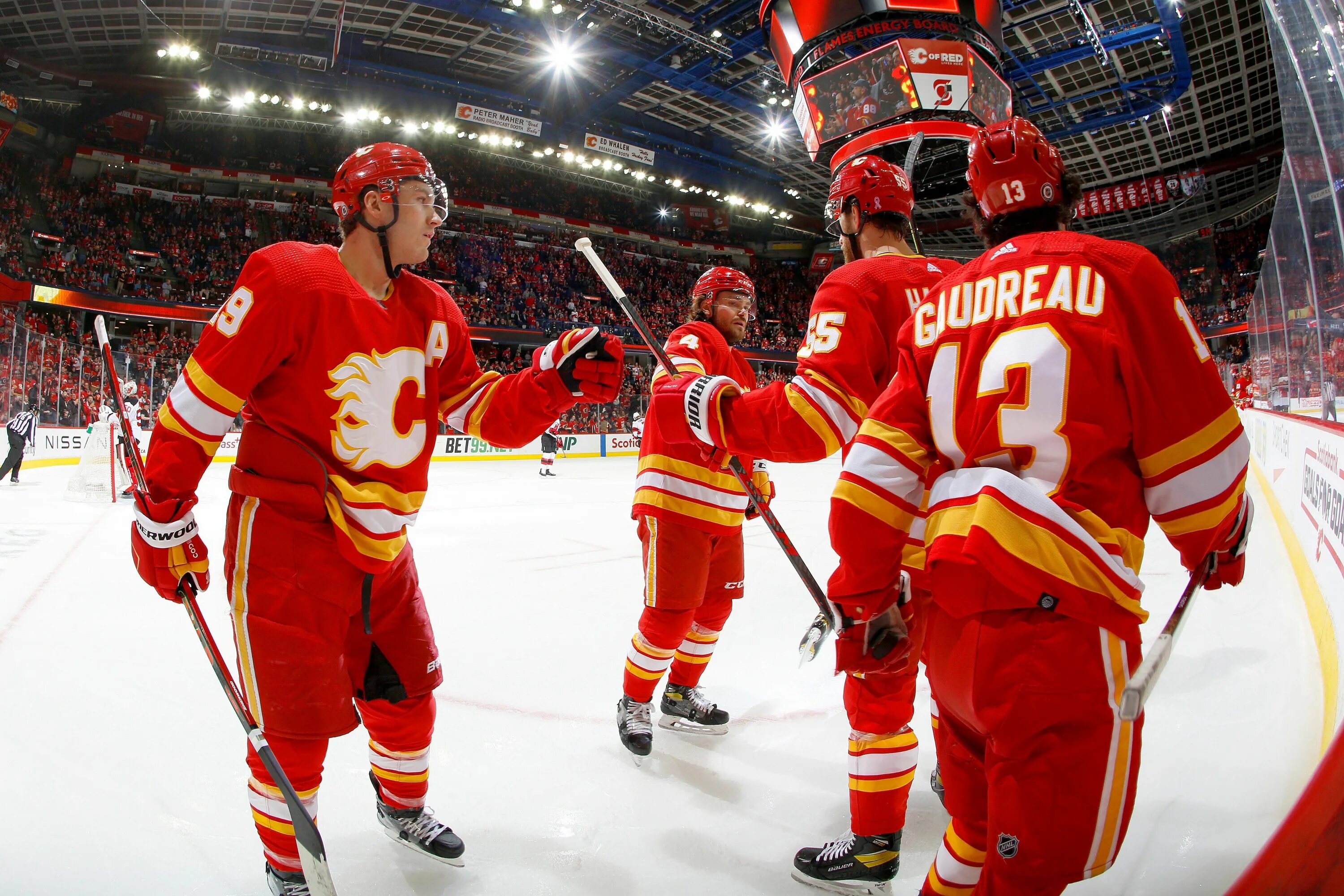 Калгари Флэймз Сан Хосе Шаркс. Calgary Flames 2022. Сан-Хосе Шаркс - Калгари флеймс. Калгари Сан Хосе статистика.