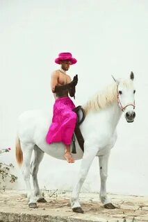 Art Direction & Styling by Veronica De Totero. 