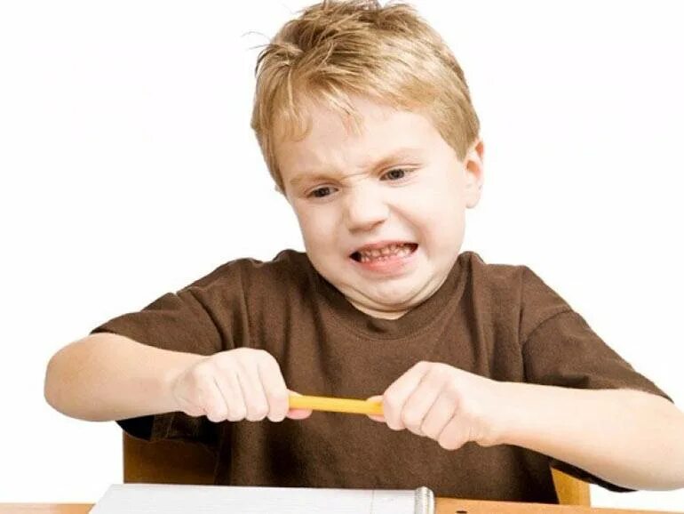 Синдром дефицита внимания и гиперактивности у детей симптомы. Расстройство внимания у детей. Синдром дефицита внимания и гиперактивности у детей. Сдвг у детей дошкольного возраста симптомы. Нарушение внимания у детей дошкольного.