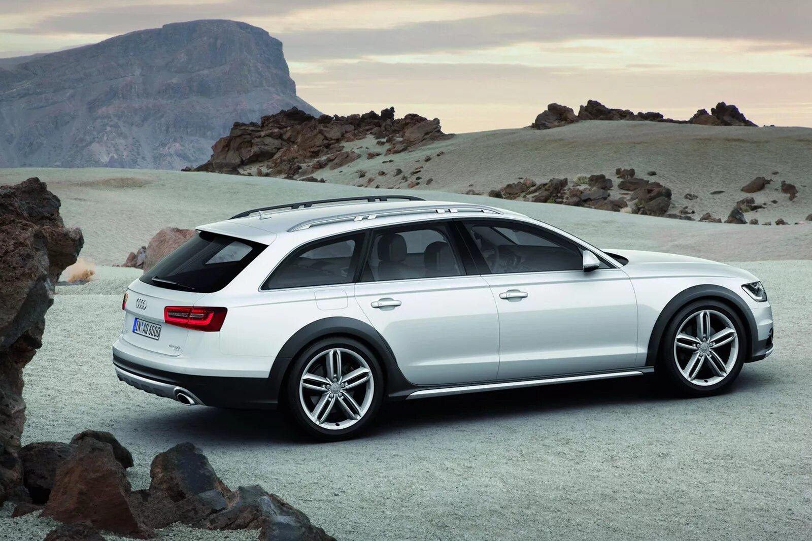 Audi a6 Allroad 2013. Audi a6 Allroad 2012. Ауди а6 универсал Аллроад. Ауди а6 Allroad quattro 2013.