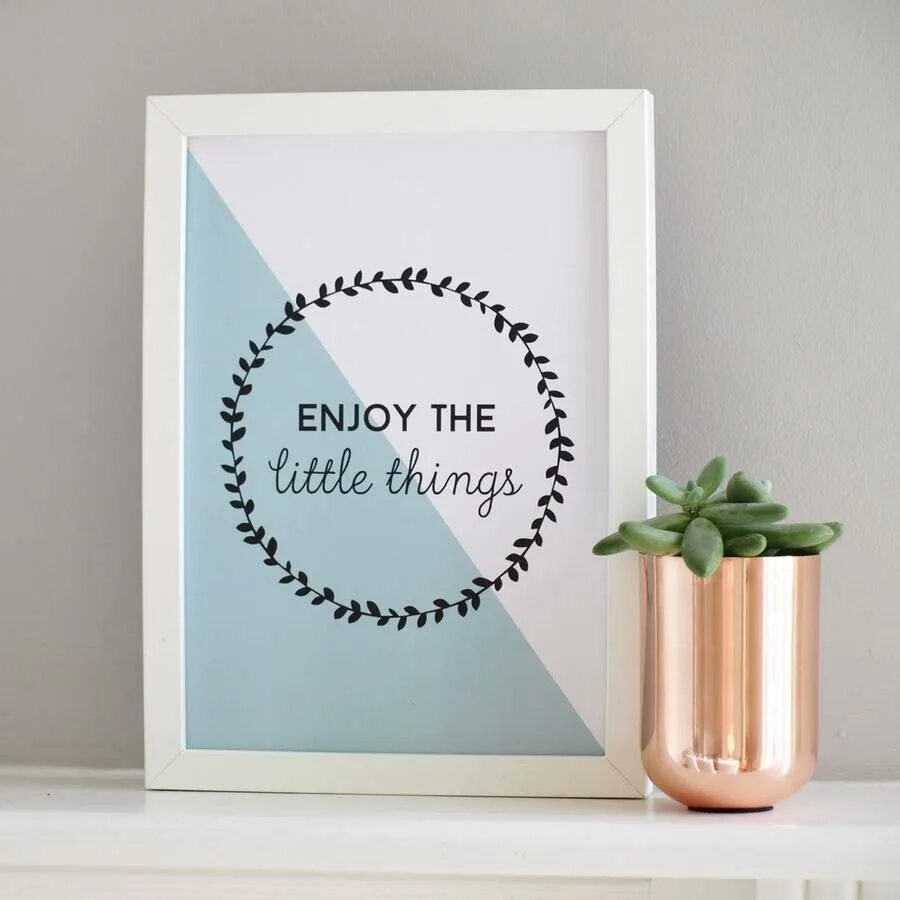 It s the little things. Enjoy the little things. Рамка enjoy the little things. Свечи enjoy the little things. Фоторамка "enjoy the little things.
