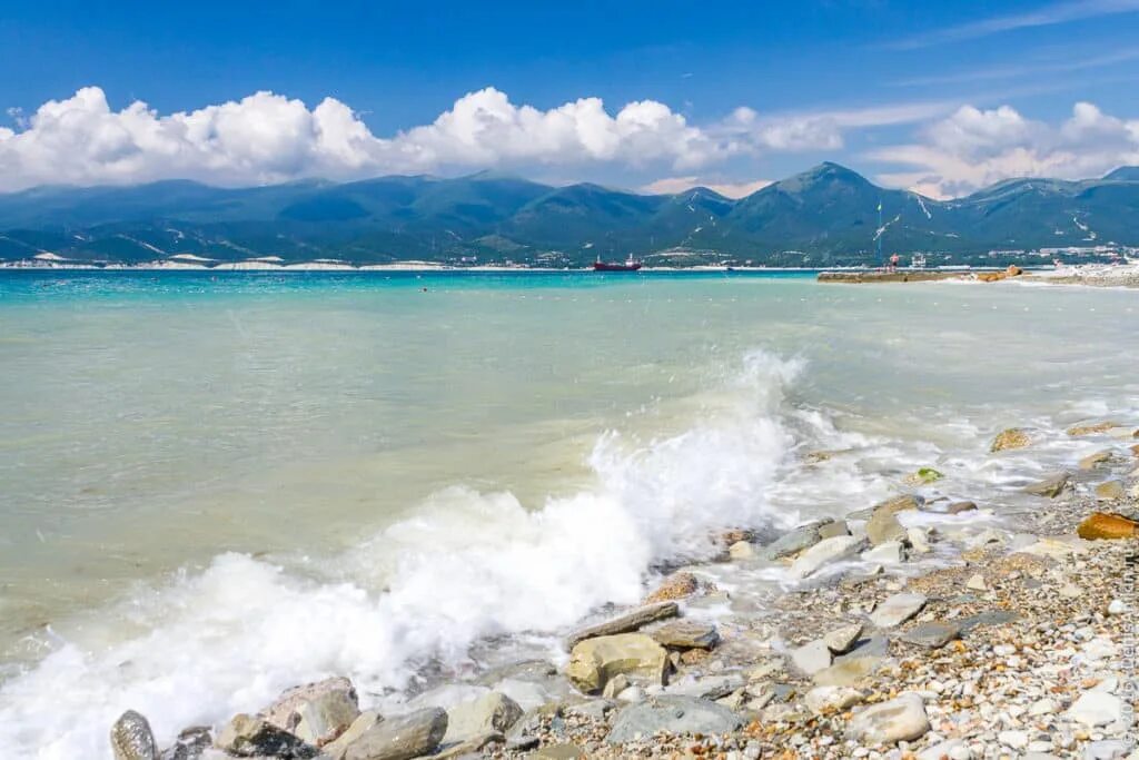 Самое теплое море. Какое море омывает бер. Море адлер имеретинка. Атлантический океан карибы. Доминикана атлантический океан.