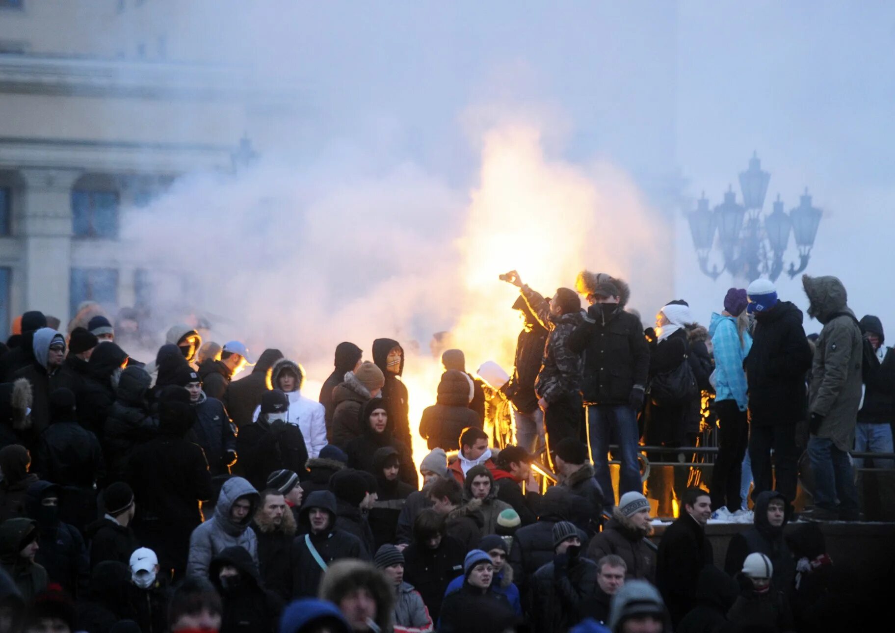Беспорядки фанатов. Беспорядки на манежной площади 2010.