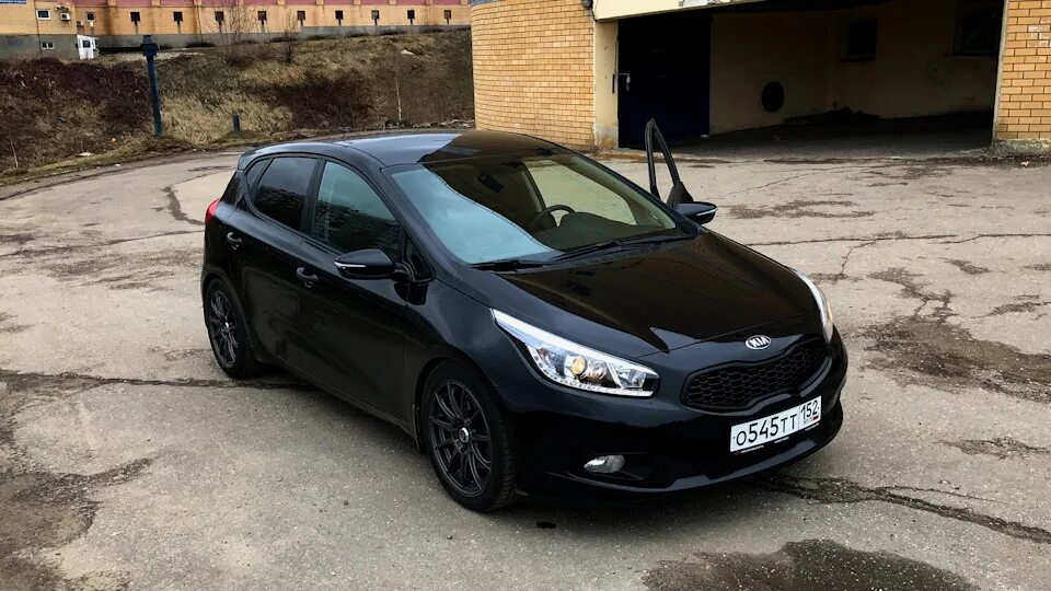 Купить б/у Kia Ceed II Рестайлинг 1.6 MT (130 л.с.) бензин механика в Борисоглеб
