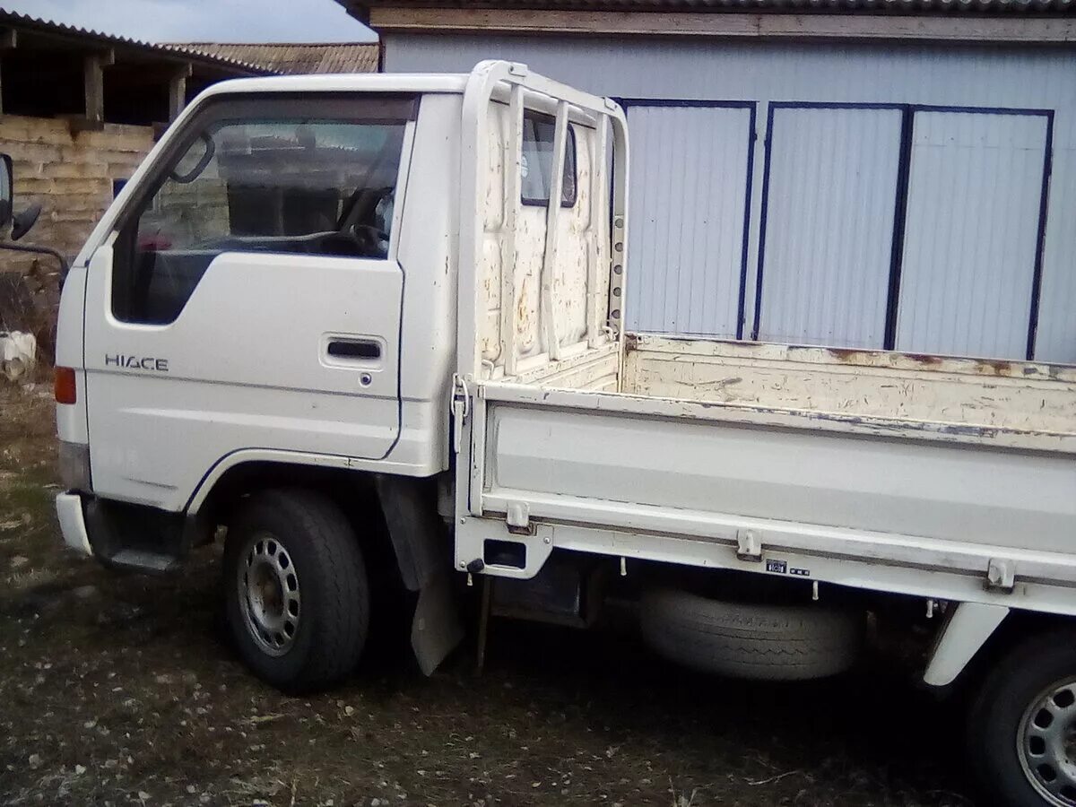 Тойота Хайс грузовой бортовой. Грузовик Тойота Хайс 1995. Toyota Dyna 2004 бортовой. Toyota Dyna u60.