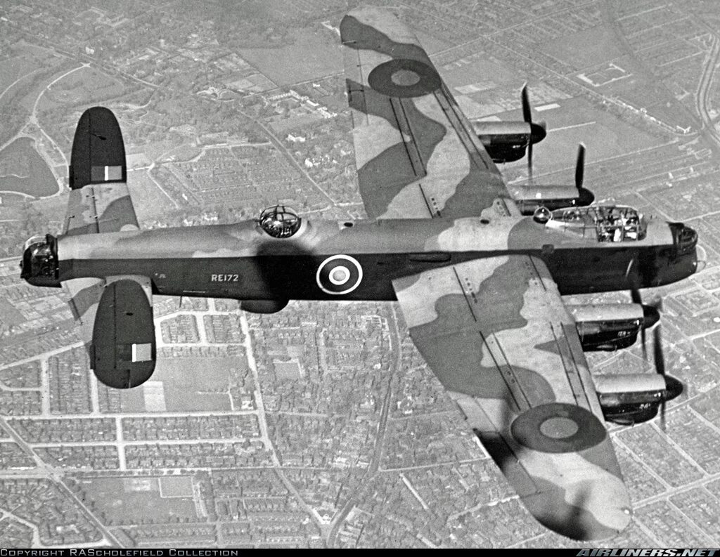 На честном слове и одном крыле. Авро 683 Ланкастер. Бомбардировщик Avro Lancaster. Самолет Авро Ланкастер. Avro 683 Lancaster – британский самолёт-бомбардировщик.