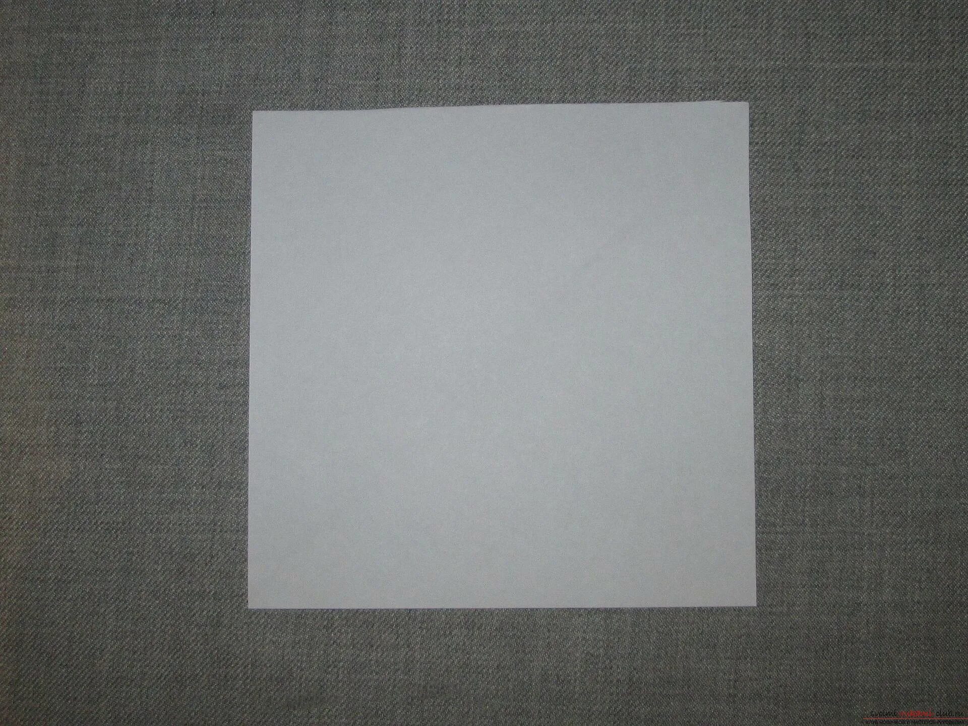 Квадратный лист бумаги со стороной 2. Квадратная бумага. Квадратный лист. Квадраттныйлист бумаги. Бумажный лист квадратный.