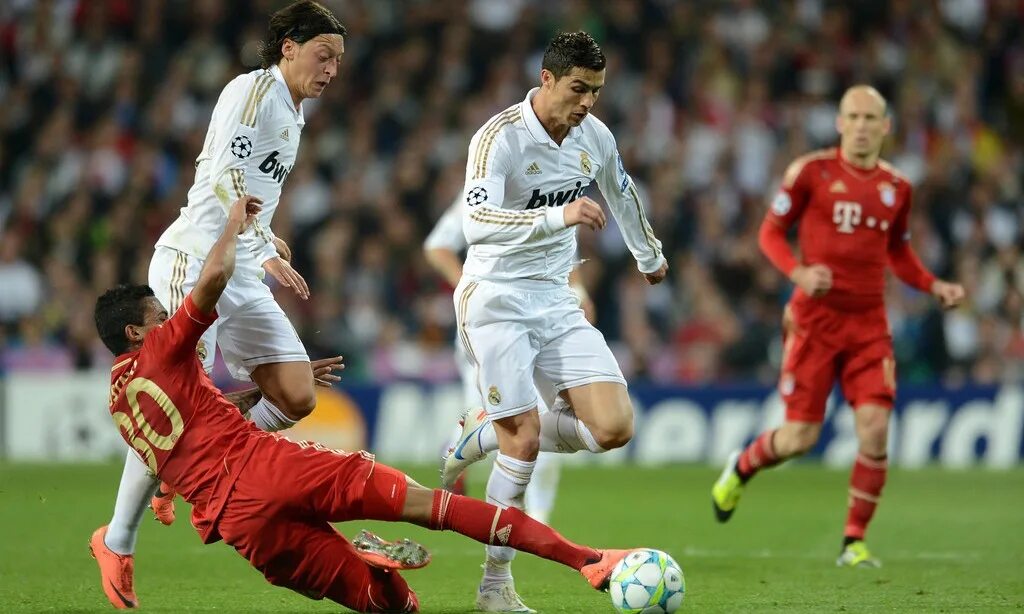 реал мадрид бавария 1991. лч 2012 бавария реал мадрид. бавария мюнхен реал мадрид. реал бавария 2014 роналду. бавария мюнхен реал мадрид.