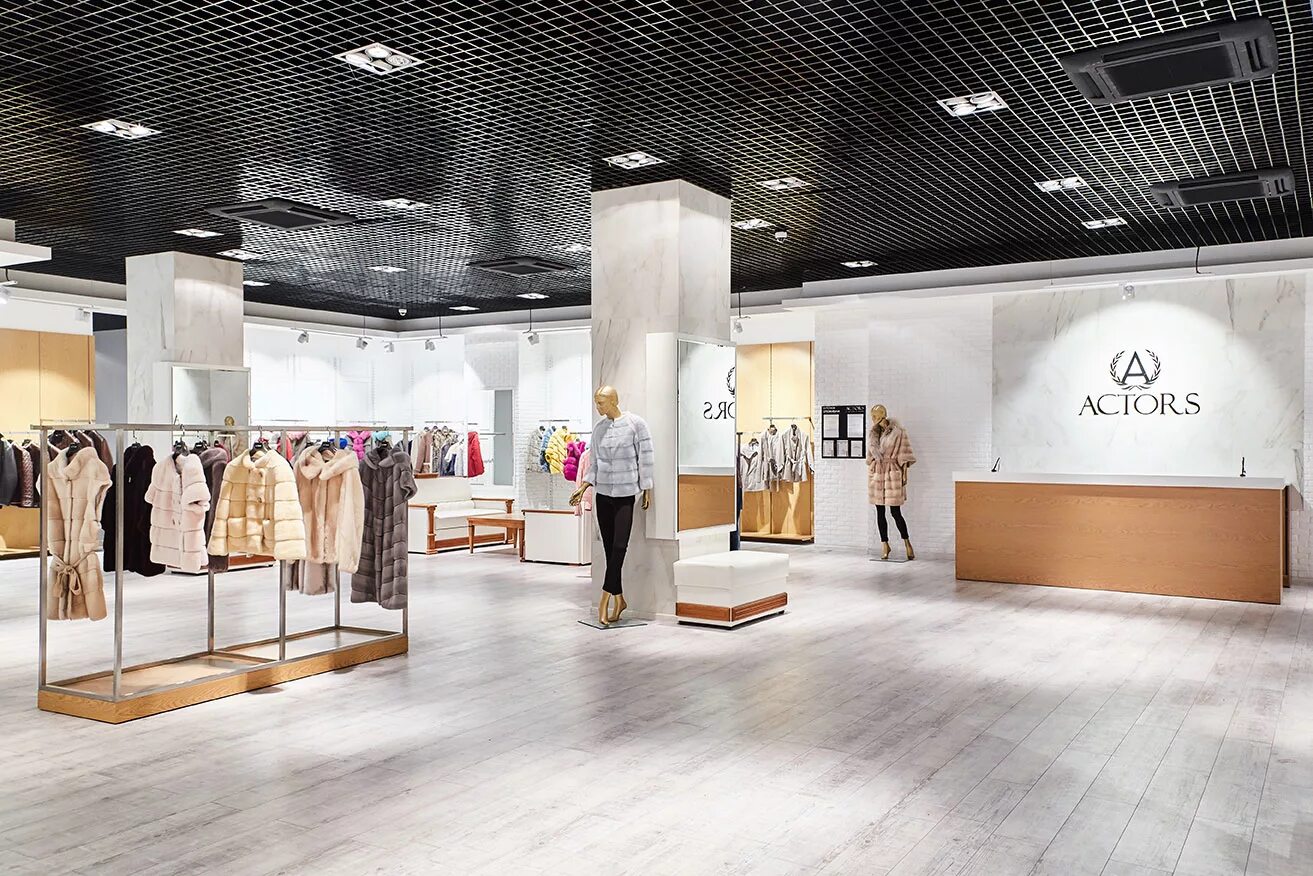 ля витрина чита. иваджио. магазин одежды шубы. кожа и мех. магазин кожи и меха.