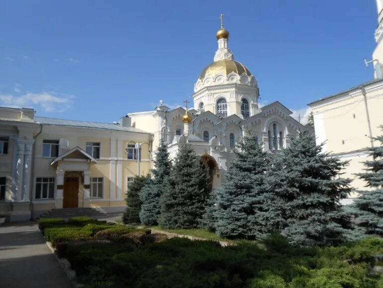 Белгородская область ставропольский край. Церковь Андрея Первозванного Ставрополь. Андреевский храм в Ставрополе.