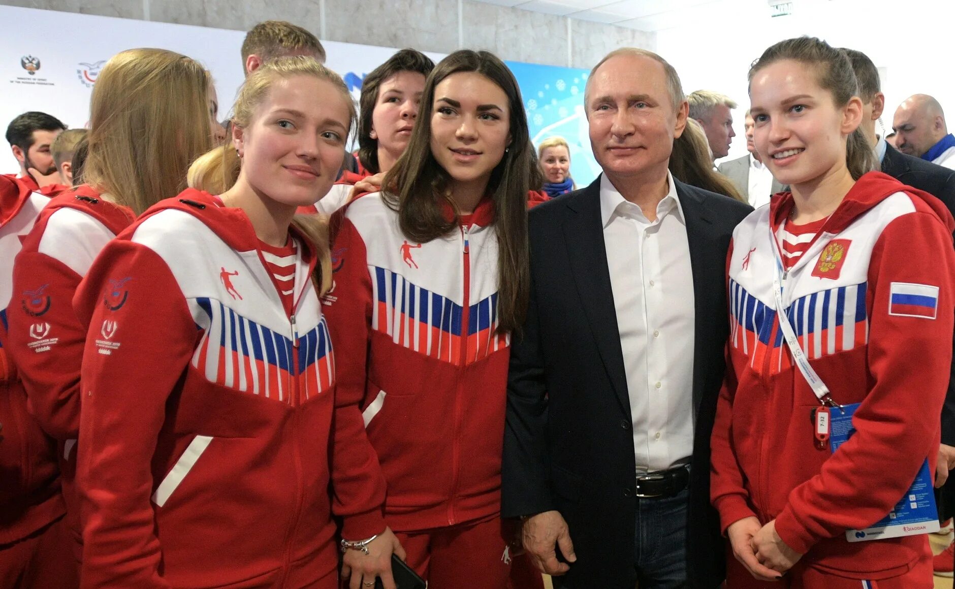 Встреча Путина со спортсменами. Фото Путина с спортсменами. Встреча со спортсменами
