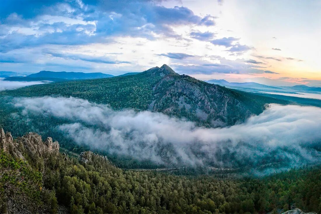 урал уральские горы. урал уральские горы. национальный парк таганай, южный урал. на каких склонах урала. иремель уральские горы.