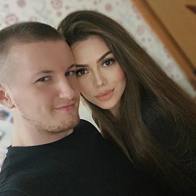 Парфенюк с мужем. Парфенюк с мужем. Парфенюк с мужем. Парфенюк с мужем. Парфенюк с мужем.