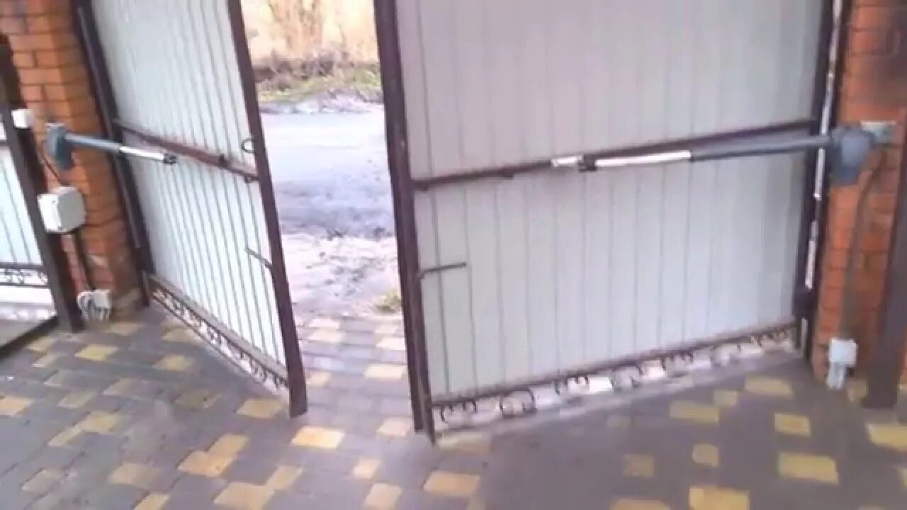 Электро привод для ворот сомер. Линейный привод doorhan swing-5000 pro. Привод распашных ворот faac 400. Автоматика для распашных ворот hb-200. Доводчик гидравлический locinox verticlose, вертикальный.