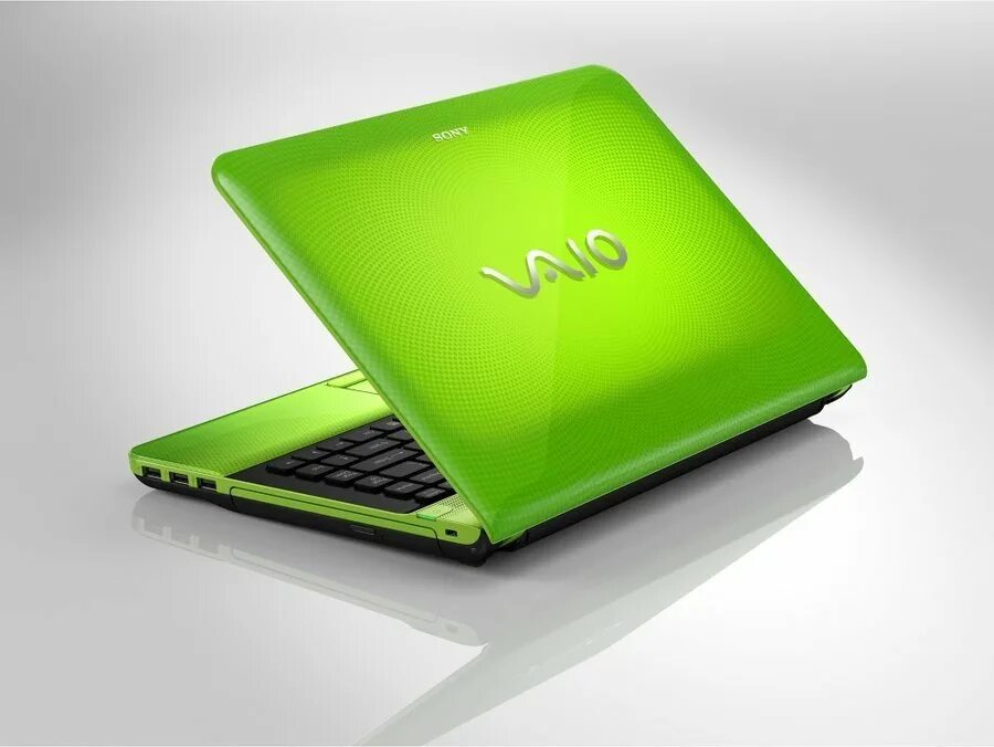 Sony VAIO Green. Сони Вайо лаптоп. Sony VAIO зеленый. Компьютер Sony VAIO зелёный.