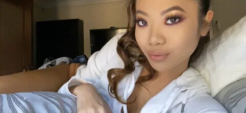 Vina Sky 💋 on Twitter: "I hope everyone has a beautiful day ✨ https:/...