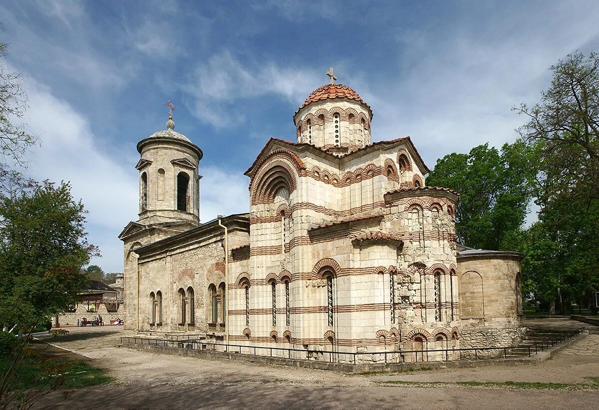 Фото: Церковь Рождества Богородицы, православный храм, ул. Льва Толстого, 161, К