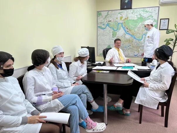 Медицинский колледж березники. Канский медицинский техникум фото. Канский медицинский техникум абитуриенту. Про колледж канск. Канский медицинский техникум абитуриенту.