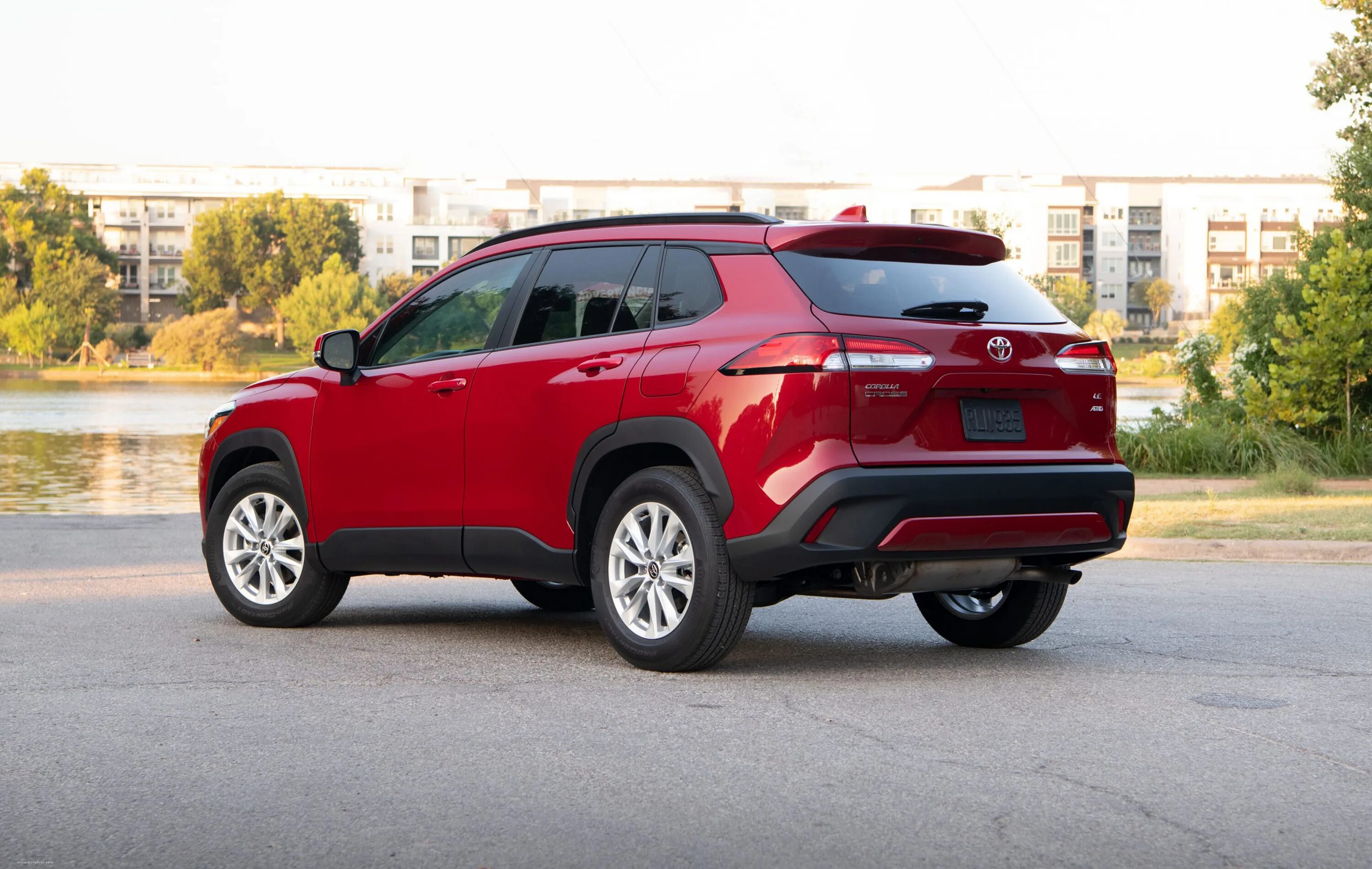 Тойота королла кросс гибрид. Тойота каролла кросс2022. Toyota corolla cross 2023. Toyota corolla cross 2022. Тойота королла кросс 2022 фото.