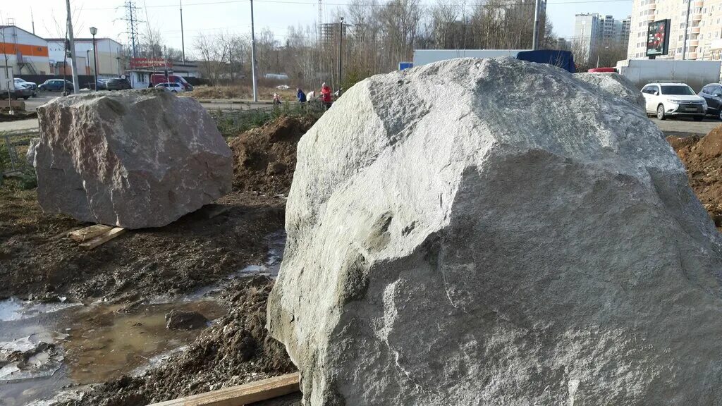 каменная глыба 5.