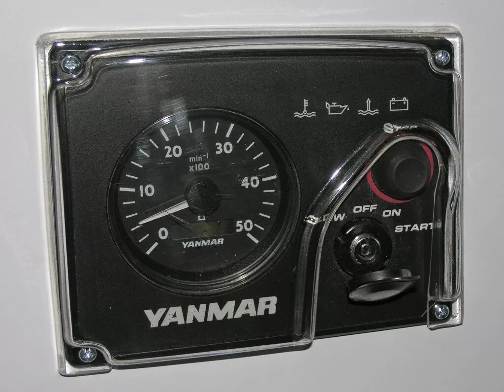 25 с тумблером. панель управления зажигания. приборная панель сварочного аппарата. Mcp 737. тумблер включения зажигания ваз.