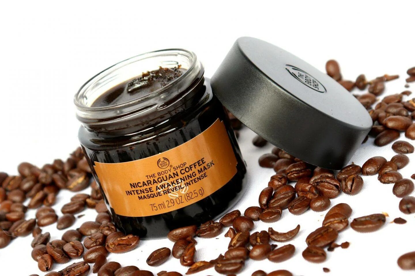 Маска с кофе в домашних условиях. Body shop Nicaraguan Coffee. Скраб Coffee.