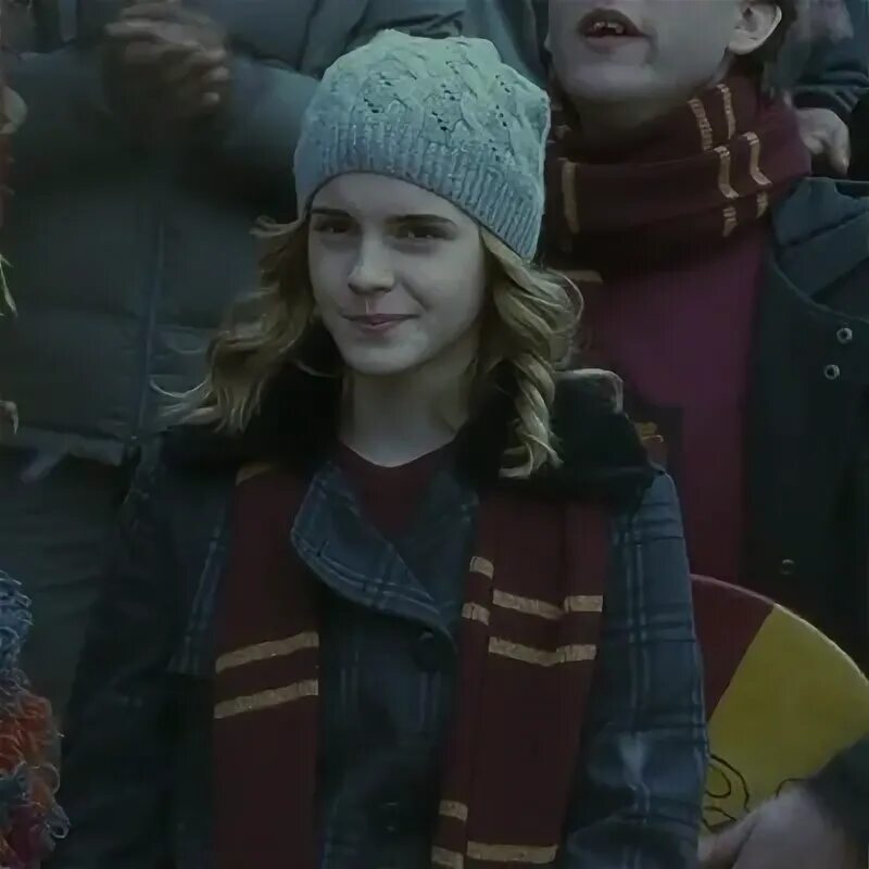 Closer emma. Closer emma