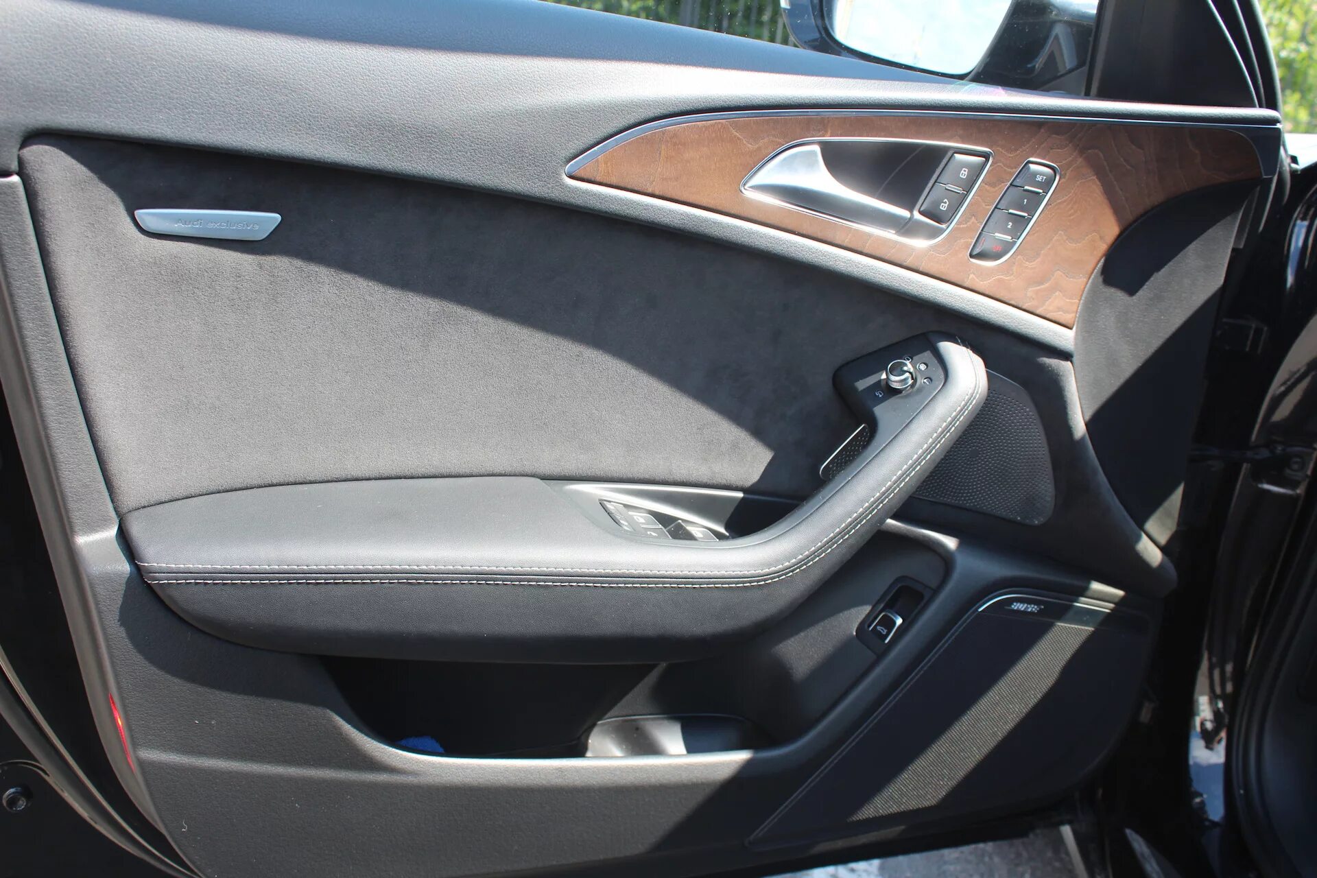 обшивка двери ауди. бежевые дверные карты ауди 80. обшивка передних дверей audi a4 8e5 b6 универсал. Audi a8 2012 обшивка двери. ауди а4 б8 дверная обшивка.