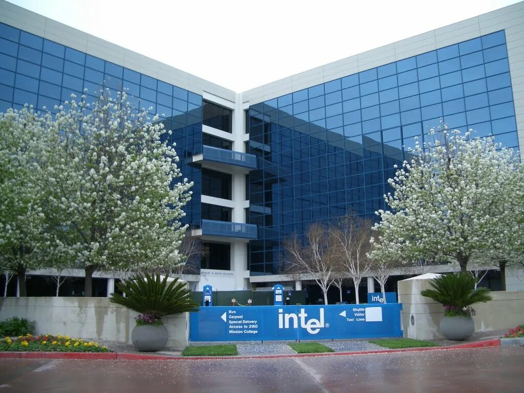 Intel canada