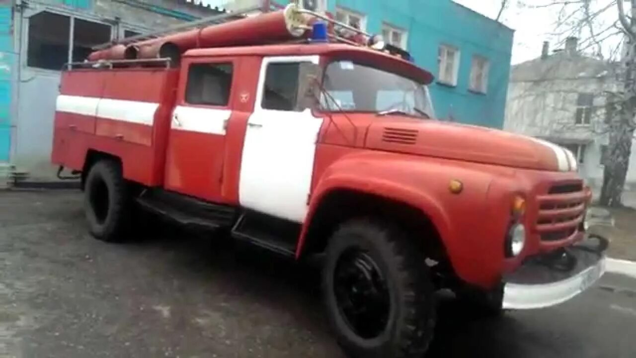 Пожарная машина песенка. ЗИЛ 130 Firetruck. ЗИЛ 131 Firetruck. ЗИЛ 130 пожарный. Пожарная машина ЗИЛ 2023.