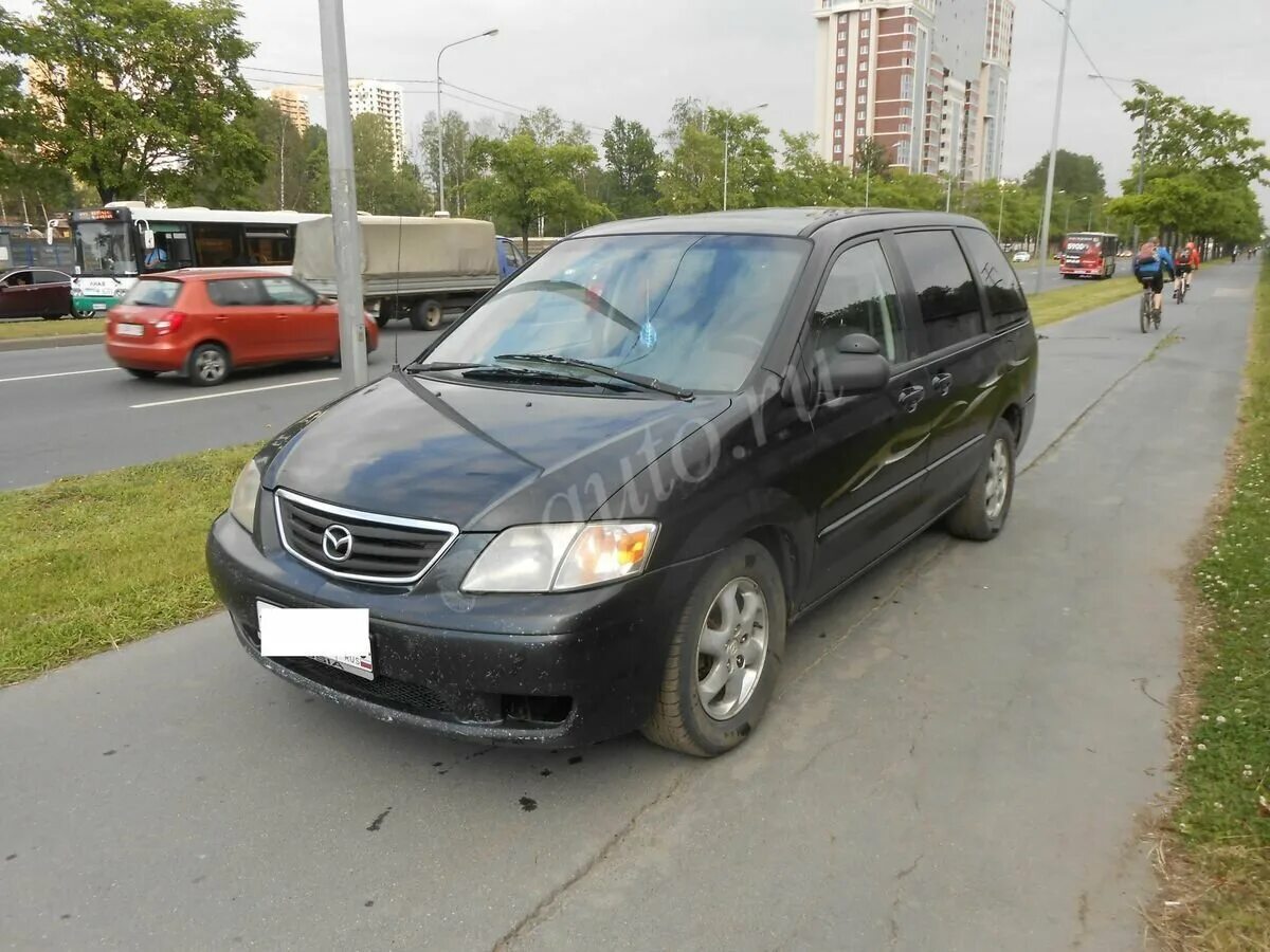 Продажа мазда мпв. Mazda MPV 2000. Мазда МПВ 2000г. Черная Мазда МПВ 2. Mazda MPV 2000 2.0.