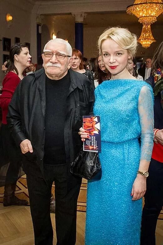Чем занимается цымбалюк романовская. Виатлина цвмбалюк рлмановская. Чем занимается цымбалюк романовская. Цымбалюк романовская сейчас. Чем занимается цымбалюк романовская.