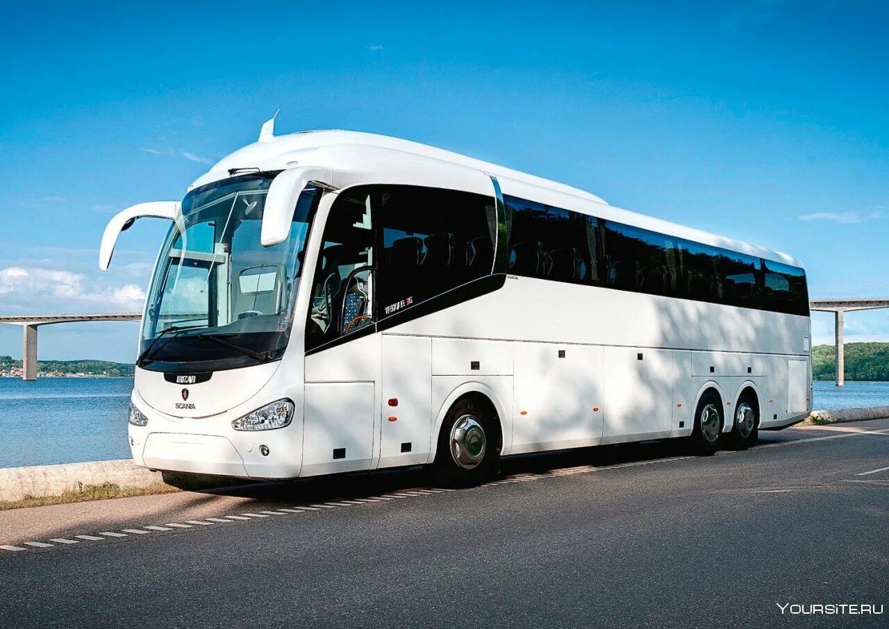 Междугородные пассажирские. Автобус Scania Irizar i6. Скания Иризар i6. Scania Irizar автобус туристический. Scania Irizar PB.