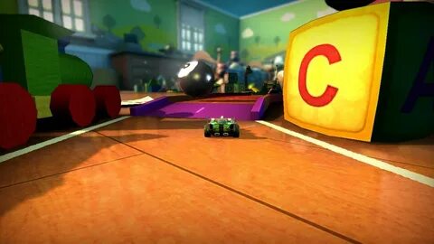 Игра которая играет в машинки