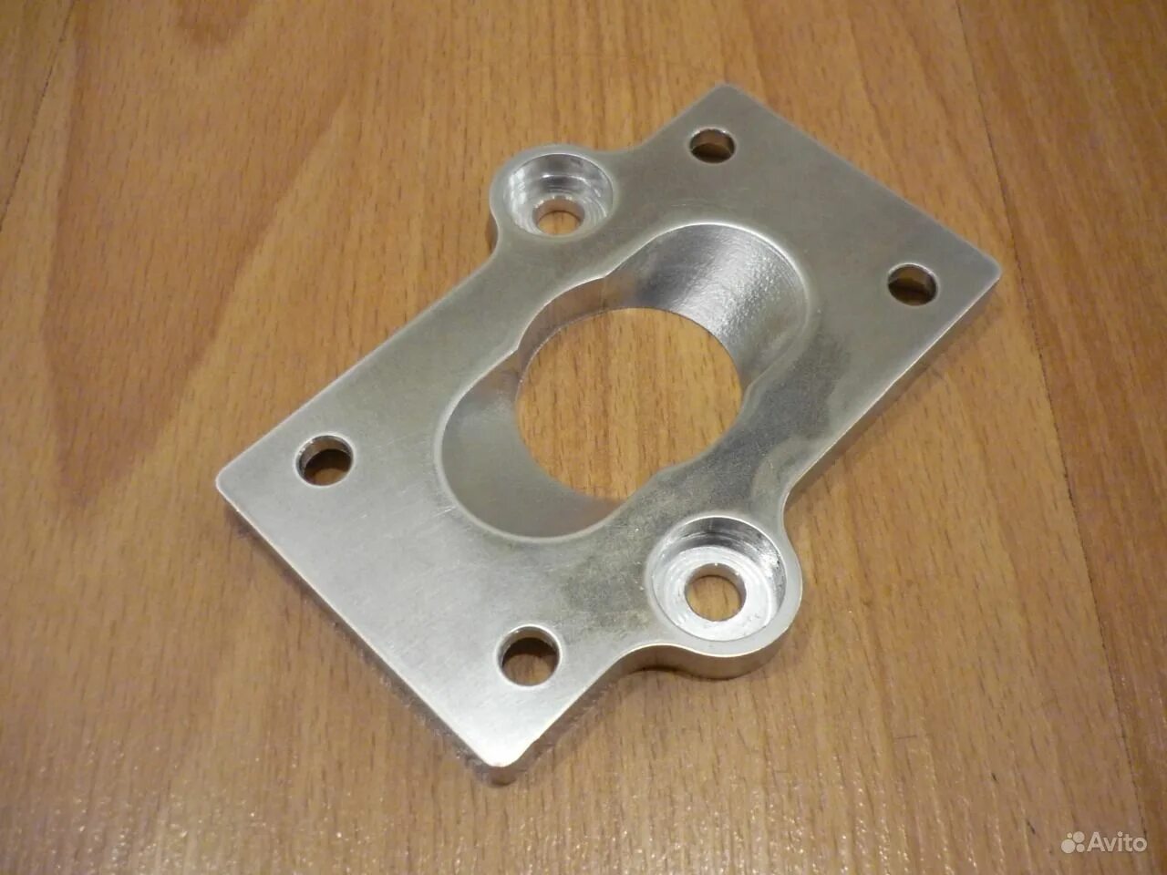 Переходник под карбюратор на 102 мотор мерседес. Переходник под карбюратор. Переходник 402 двигатель с однокамерного на двухкамерный карбюратор. Переходник карбюратора уаз к 126. Переходник карбюратора солекс газель-2123.