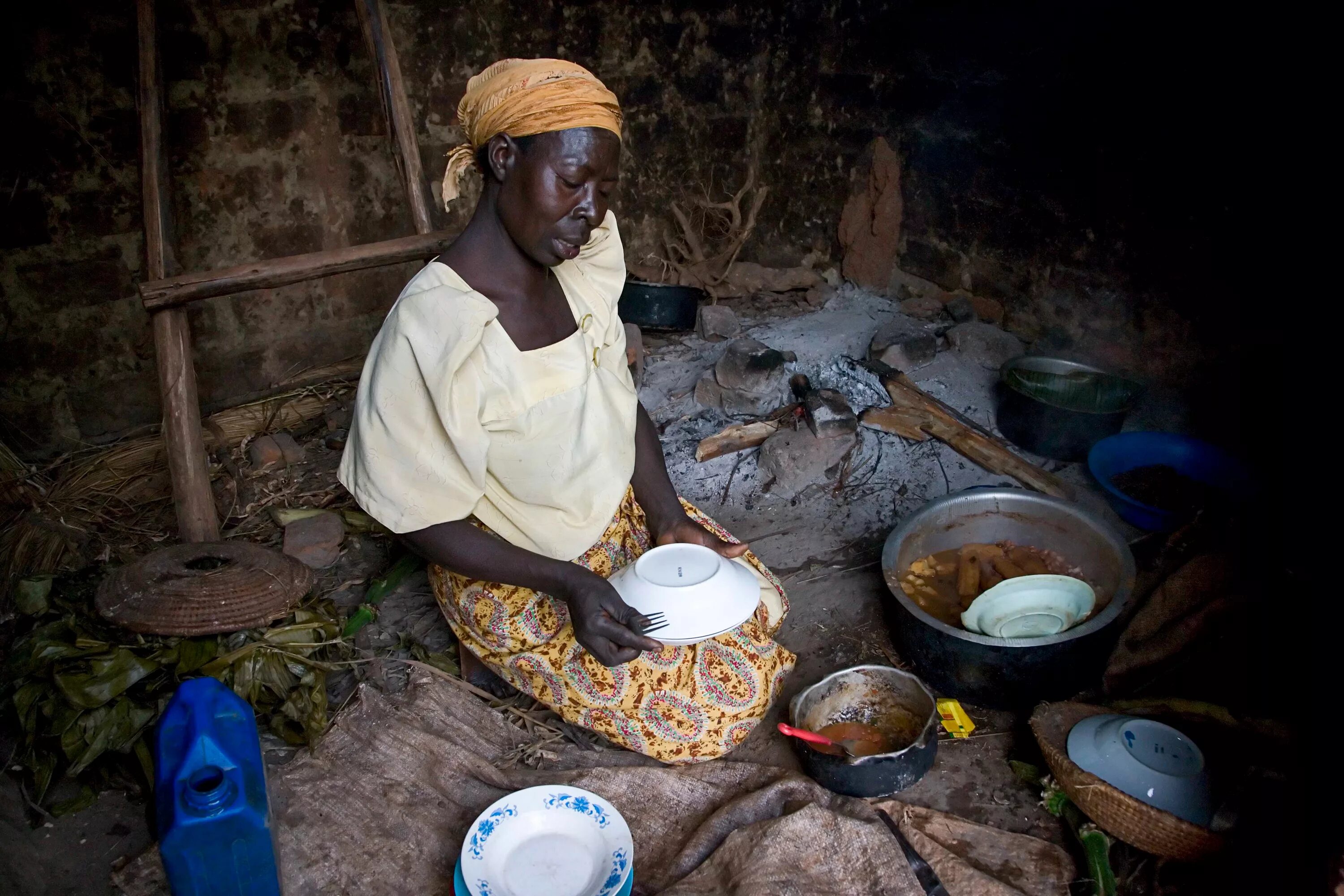 Уганда деревня. Судан жилище. Африка деревня. Жизнь в деревне в Африке. Village работа
