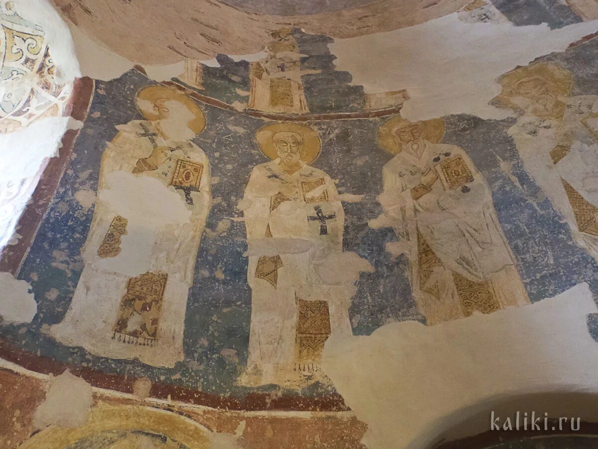 фреска церкви спаса на нередице в новгороде. церковь спаса на нередице фрески. пётр александрийский. спаса на нередице новгород фрески. спаса на нередице новгород фрески.