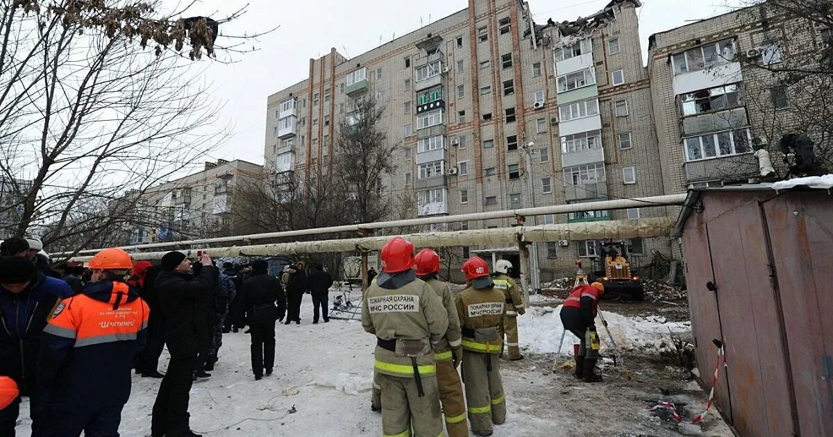 Два взрыва в шахтах. Взорвался дом в шахтах.