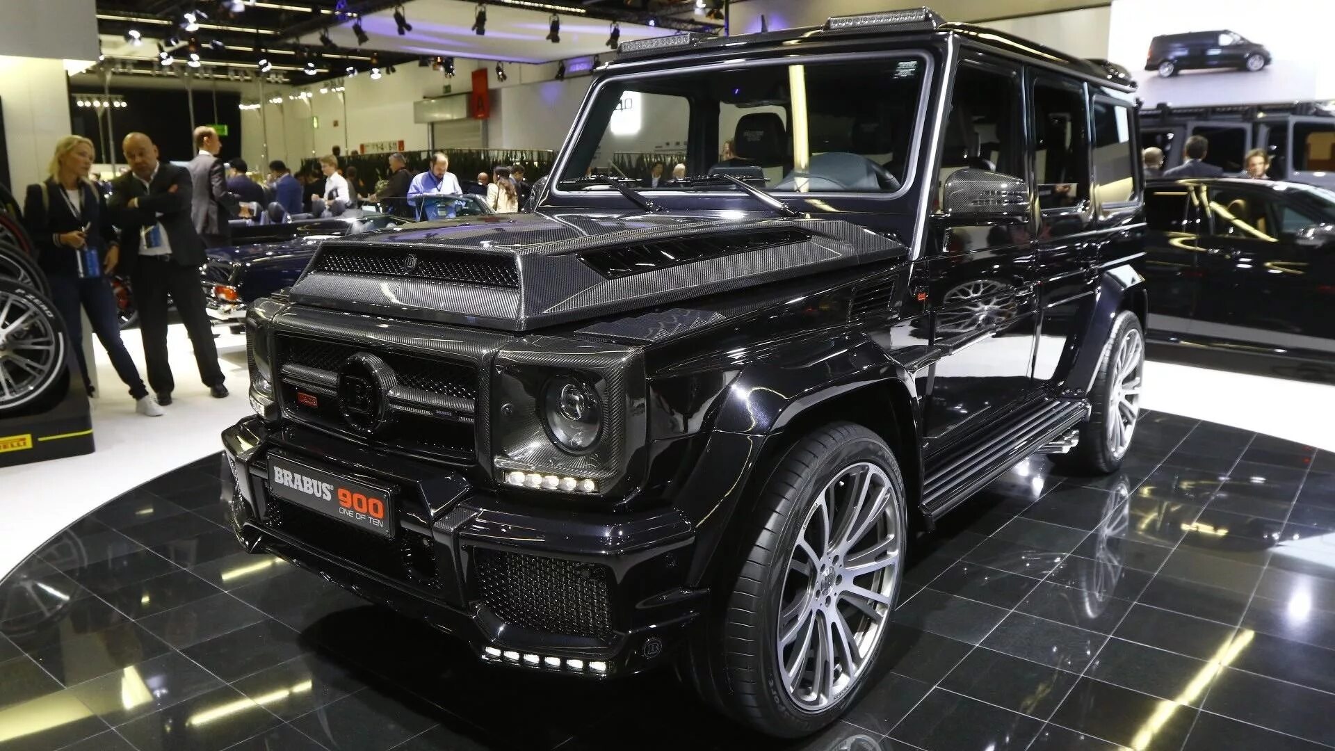 Мерседес брабус купить. Mercedes Brabus g900. G65 Брабус. Мерседес Бенц g65 Брабус. Mercedes g65 AMG Brabus.